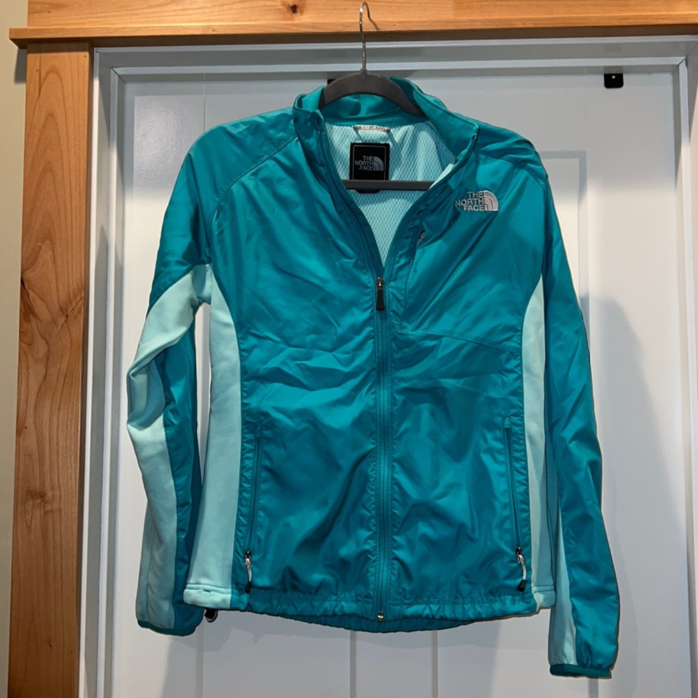 Women’s North Face lightweight jacket